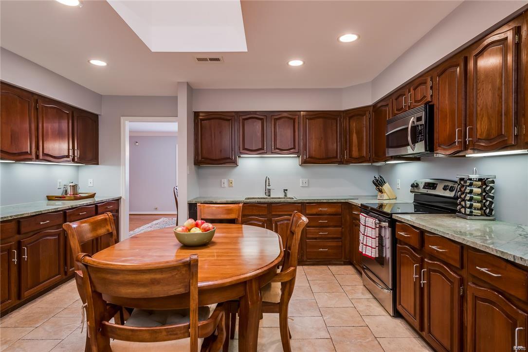 Kingsbury Terrace Condo - Residential