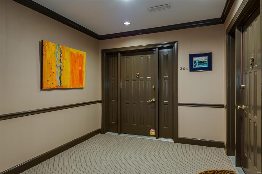 Kingsbury Terrace Condo - Residential