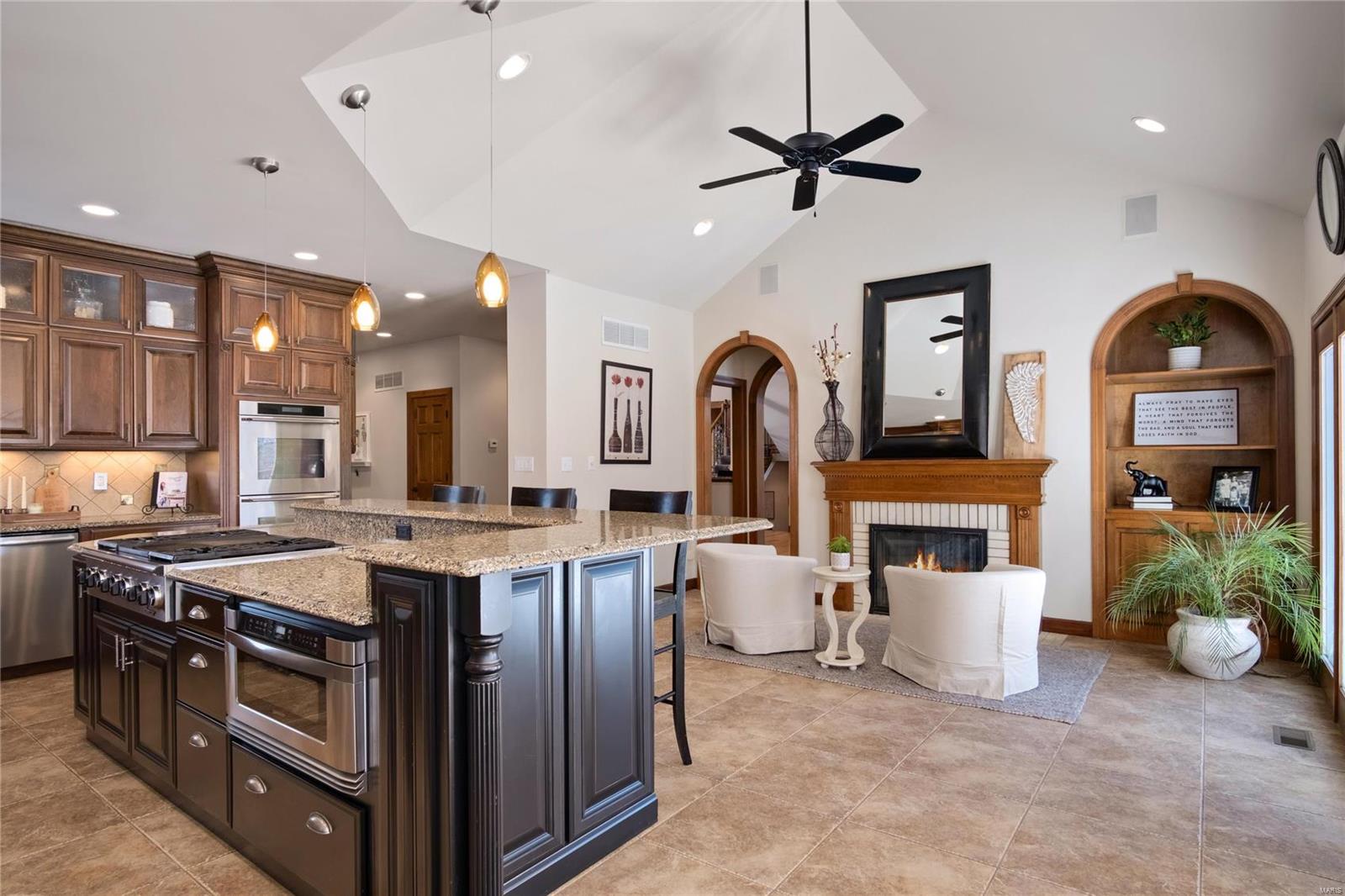 Summit at Wildhorse - Residential