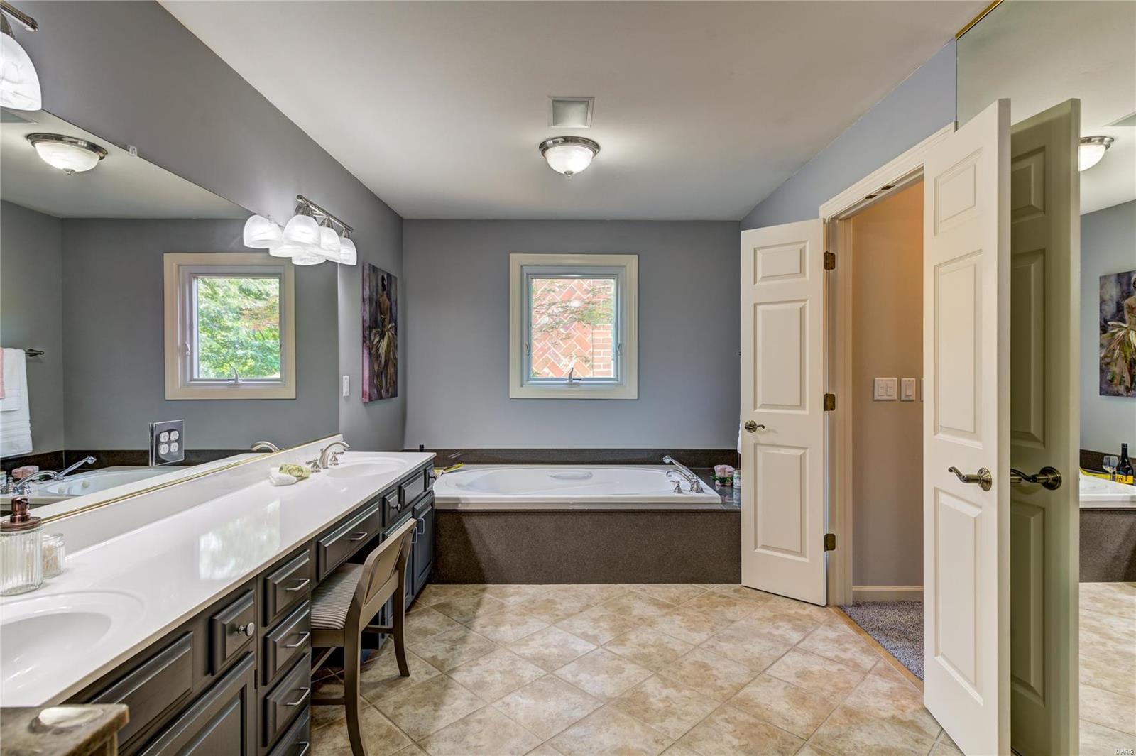 Thousand Oaks Five - Residential
