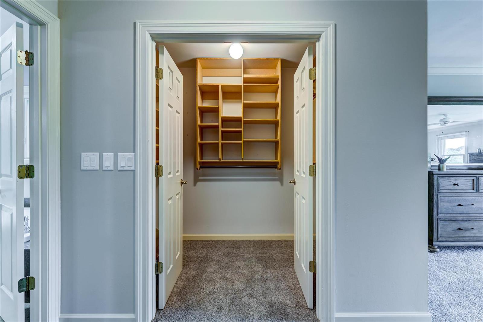 Thousand Oaks Five - Residential