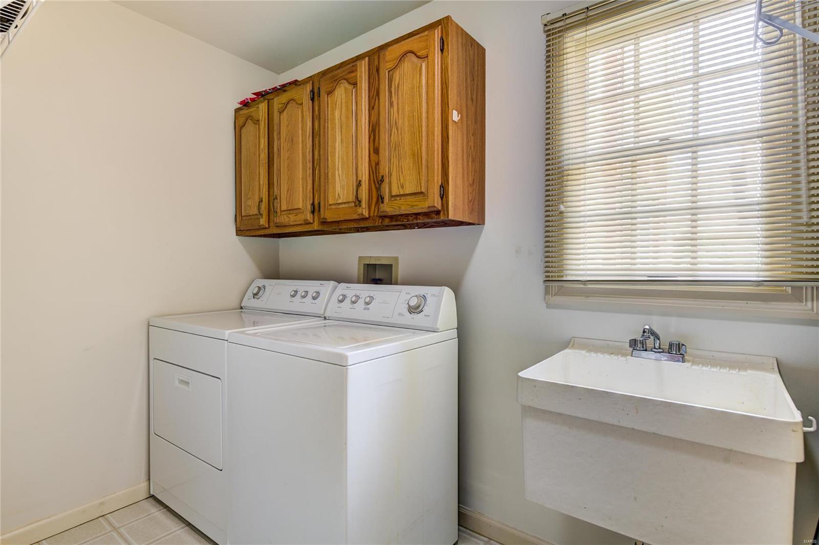 Thousand Oaks Five - Residential