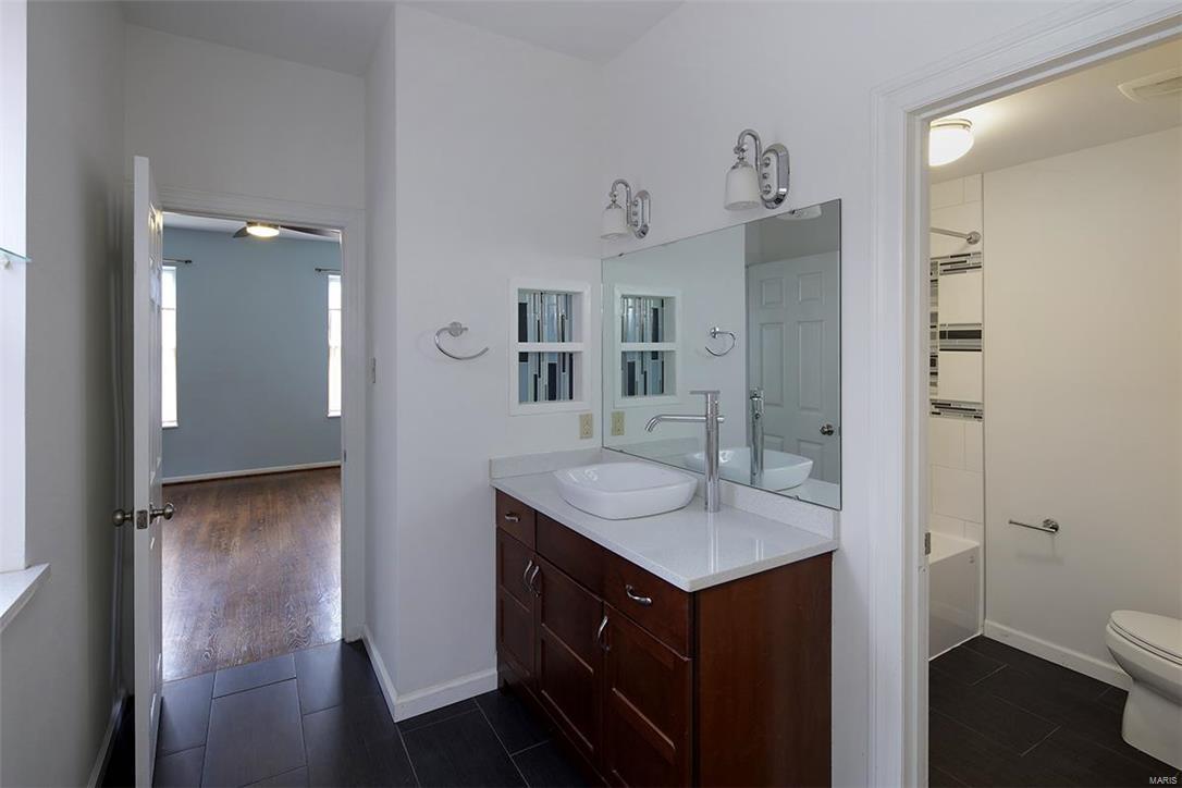 First Flr Waterman Condo Pla - Residential