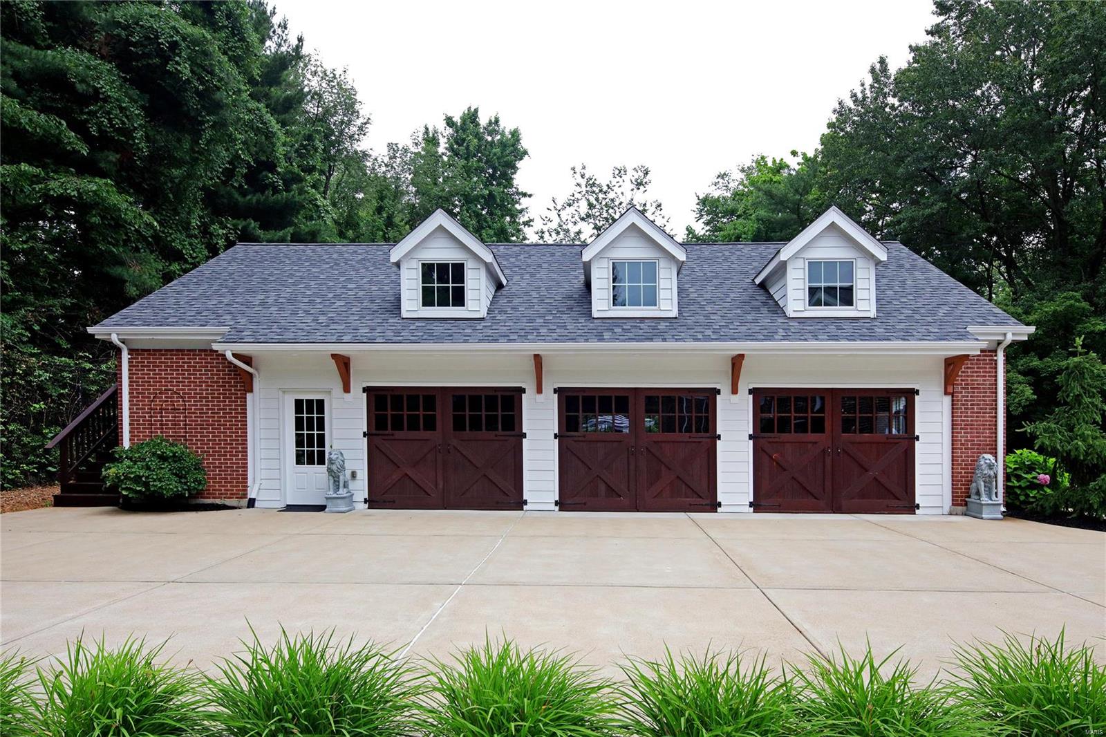 Litzsinger Place - Residential