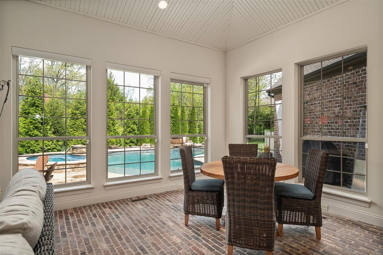 Frontenac Forest - Residential