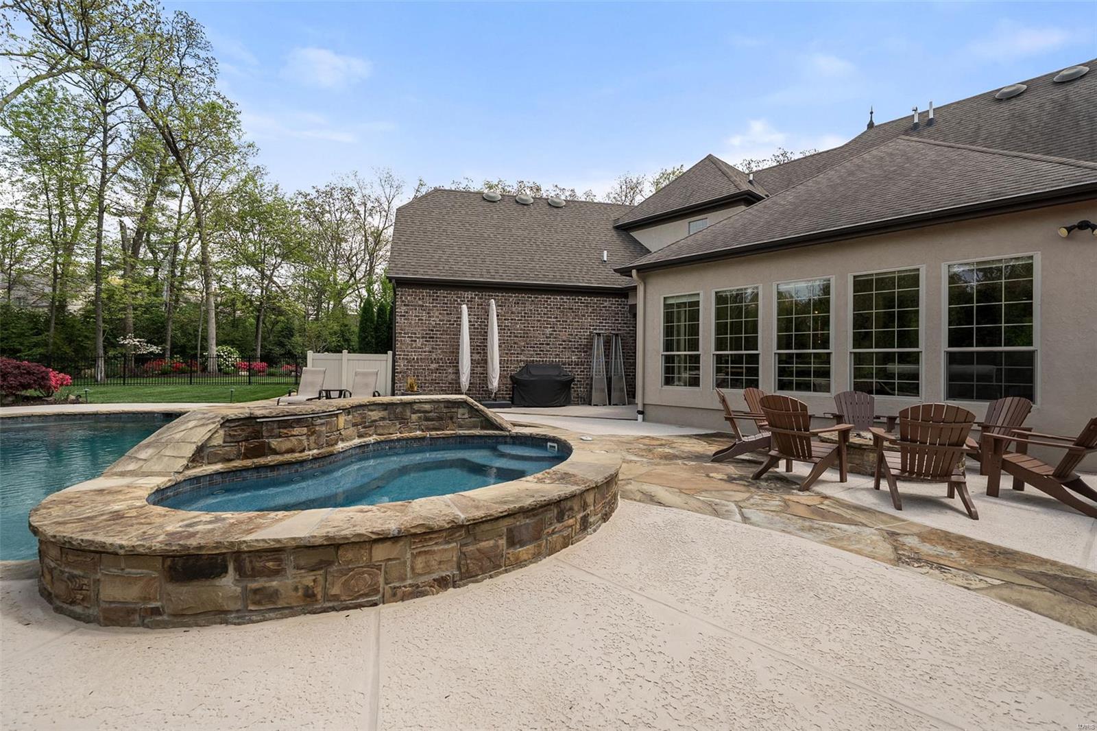 Frontenac Forest - Residential