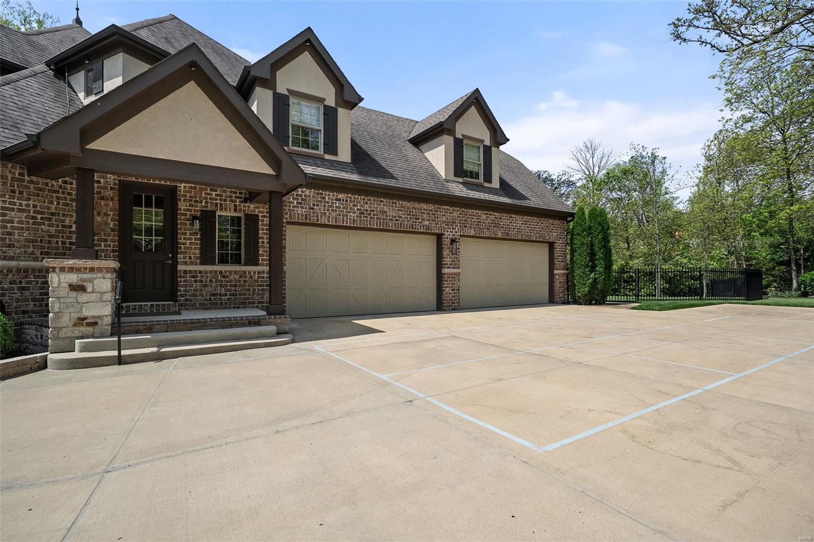 Frontenac Forest - Residential