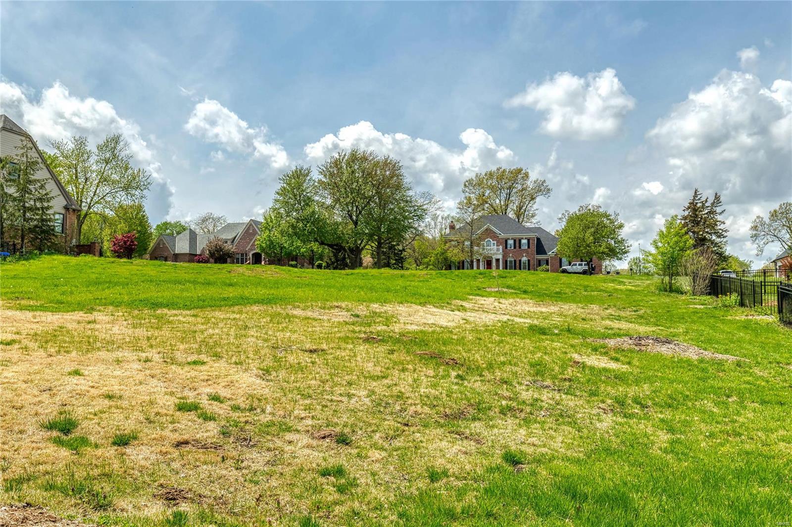 Town and Country Manor Add1 - Land