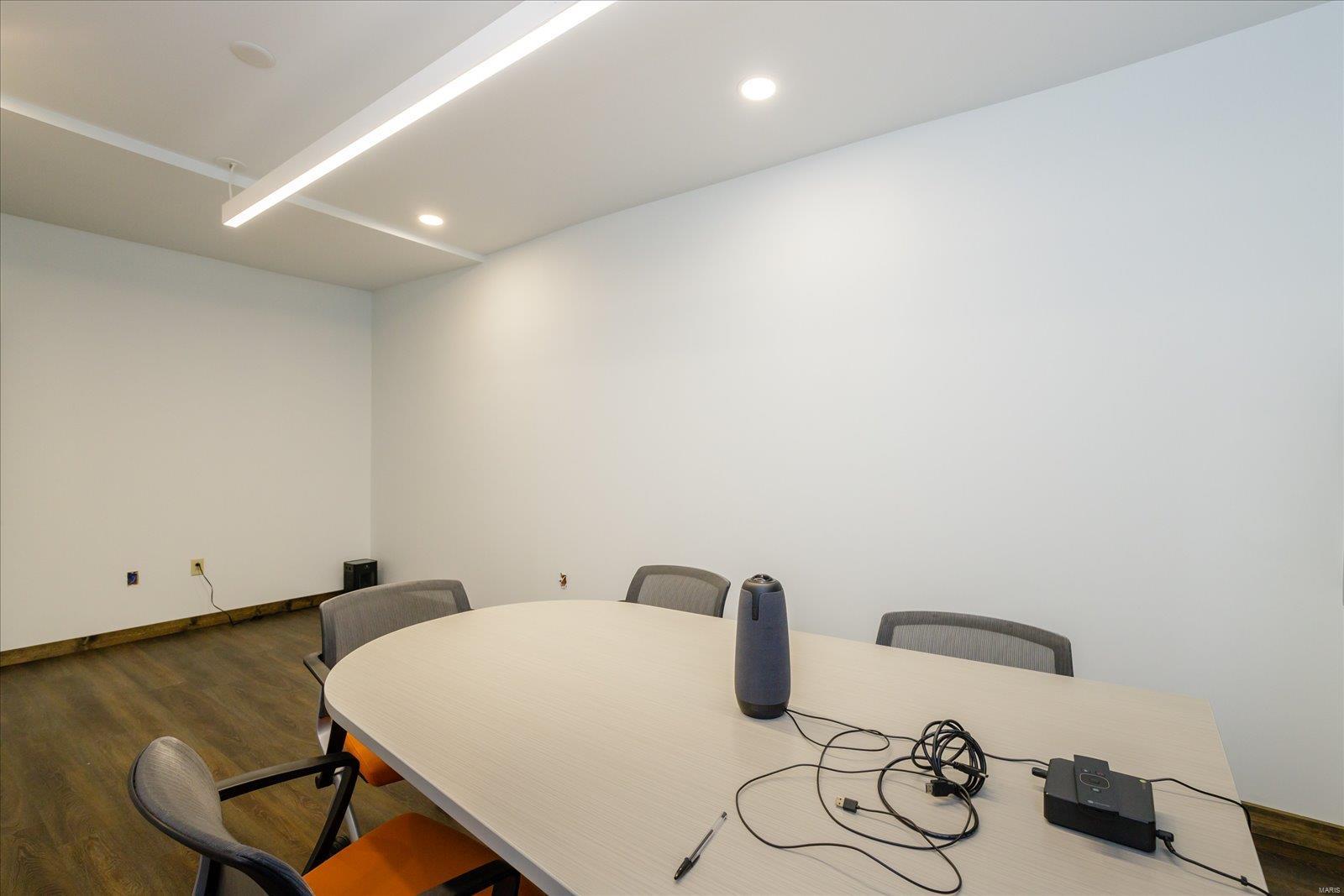 The Gate - Commercial Sale