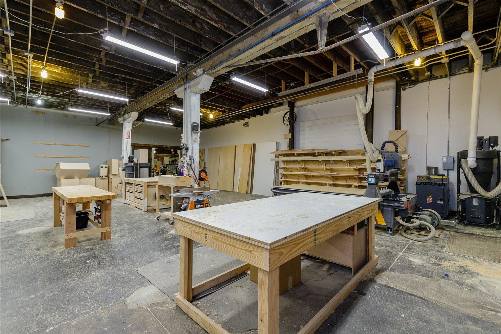 The Gate - Commercial Sale