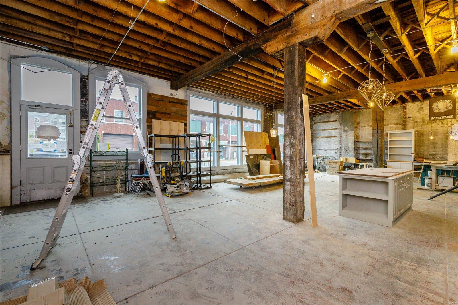 The Gate - Commercial Sale