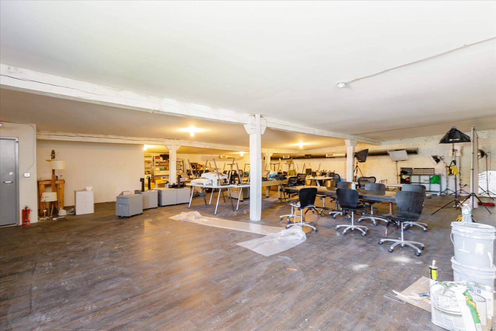 The Gate - Commercial Sale