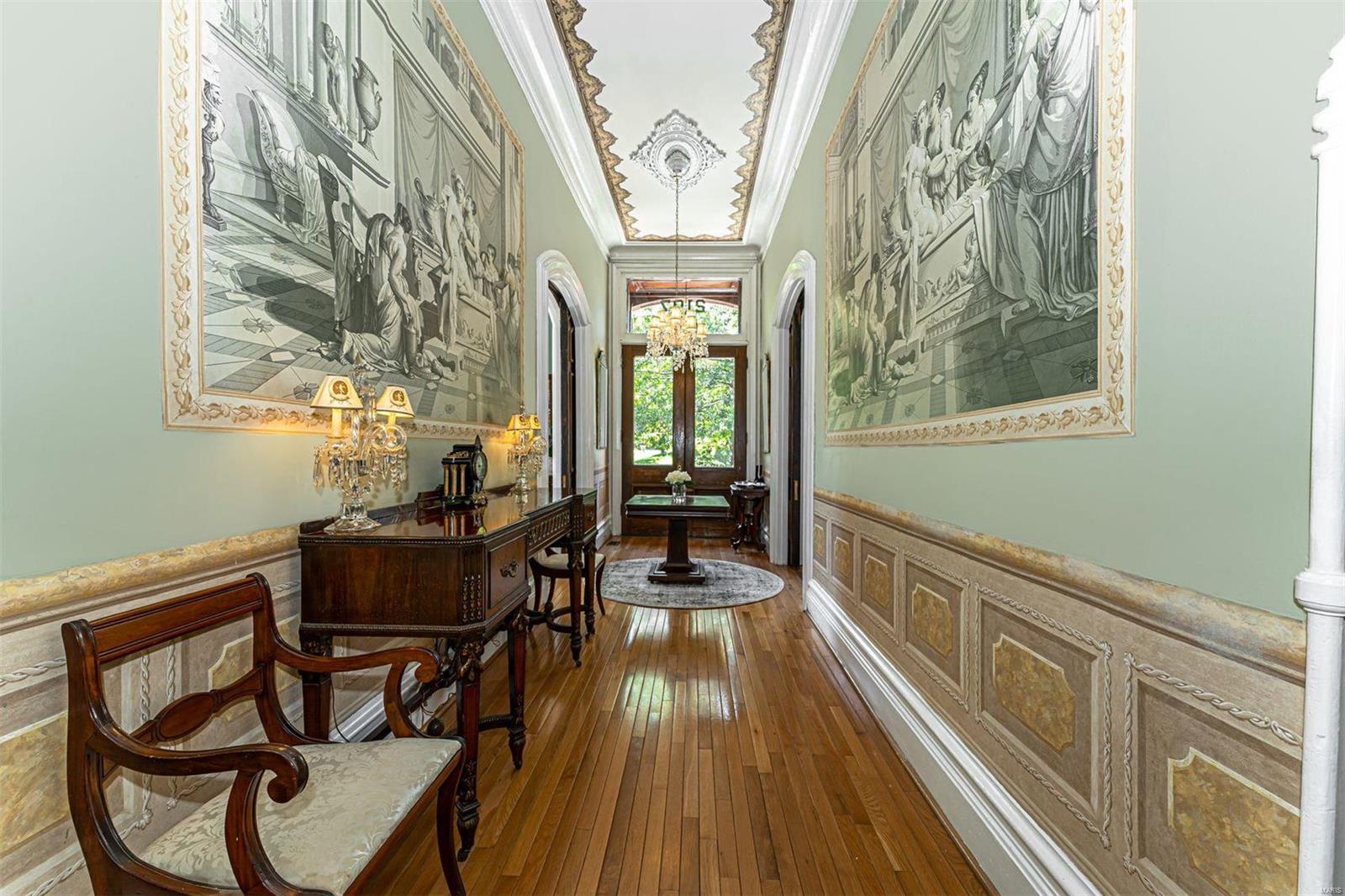 Lafayette Square - Residential