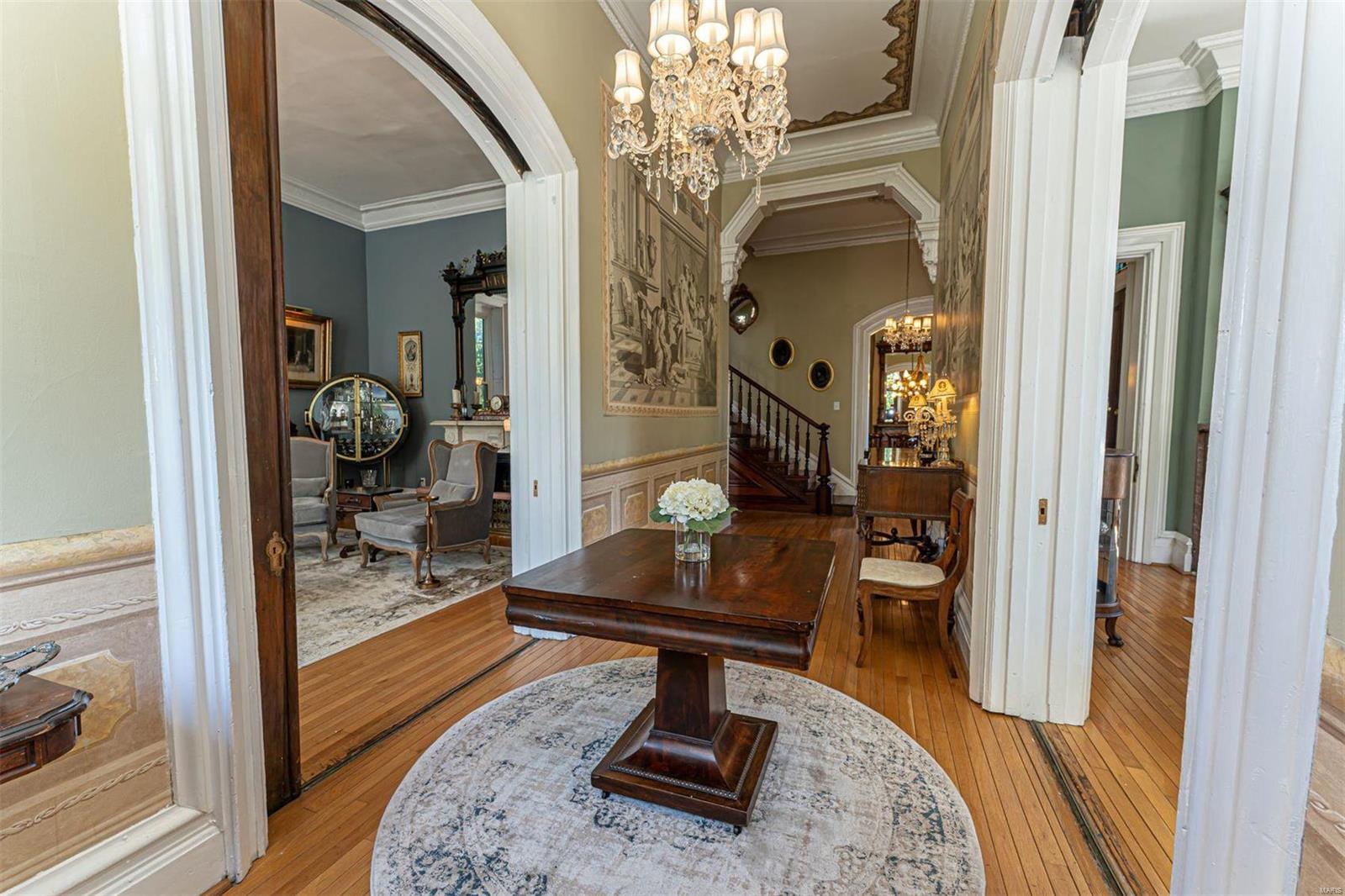 Lafayette Square - Residential