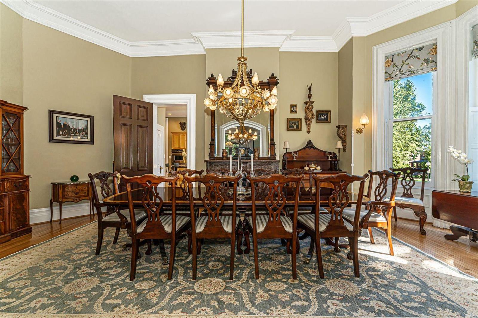 Lafayette Square - Residential