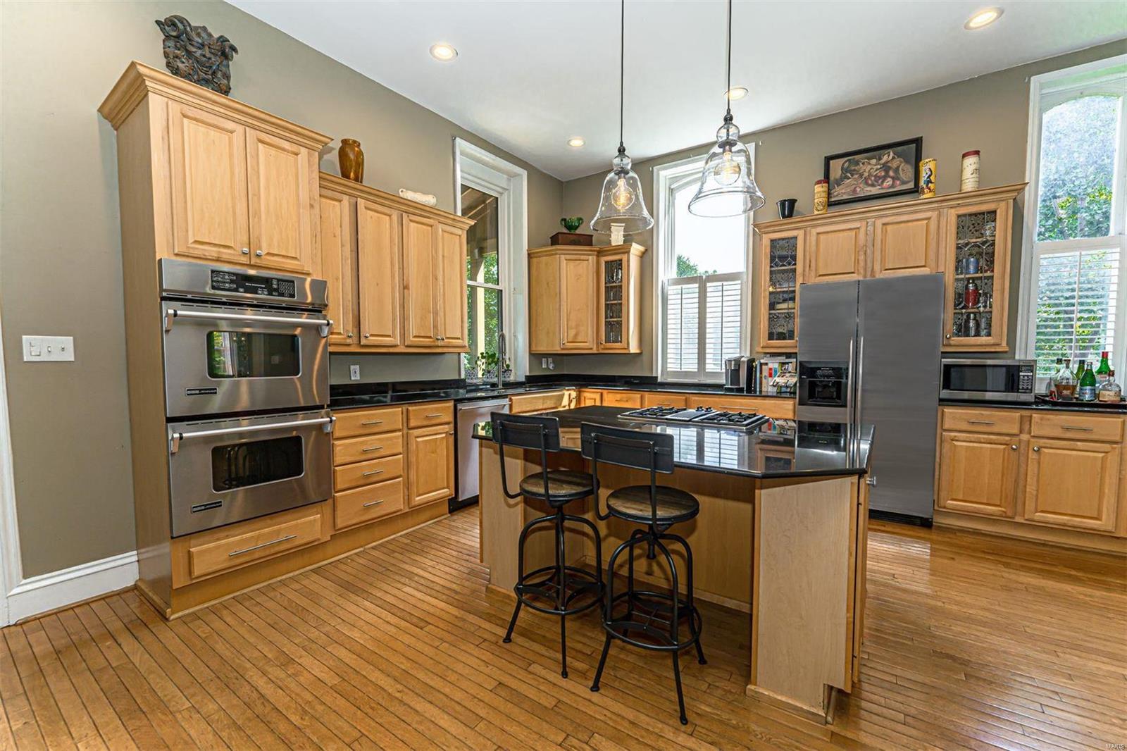 Lafayette Square - Residential