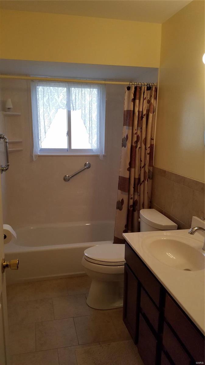 Manchester Hills - Residential Lease