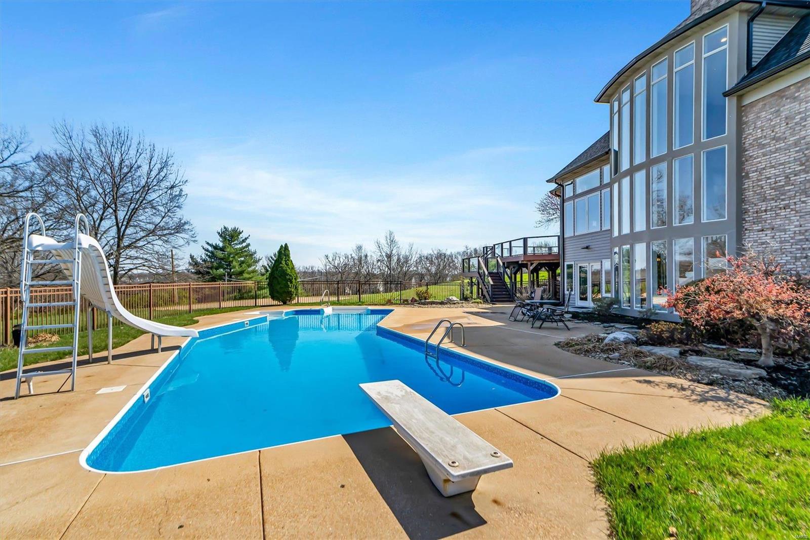 Mytyk Sub/Rosewind - Residential