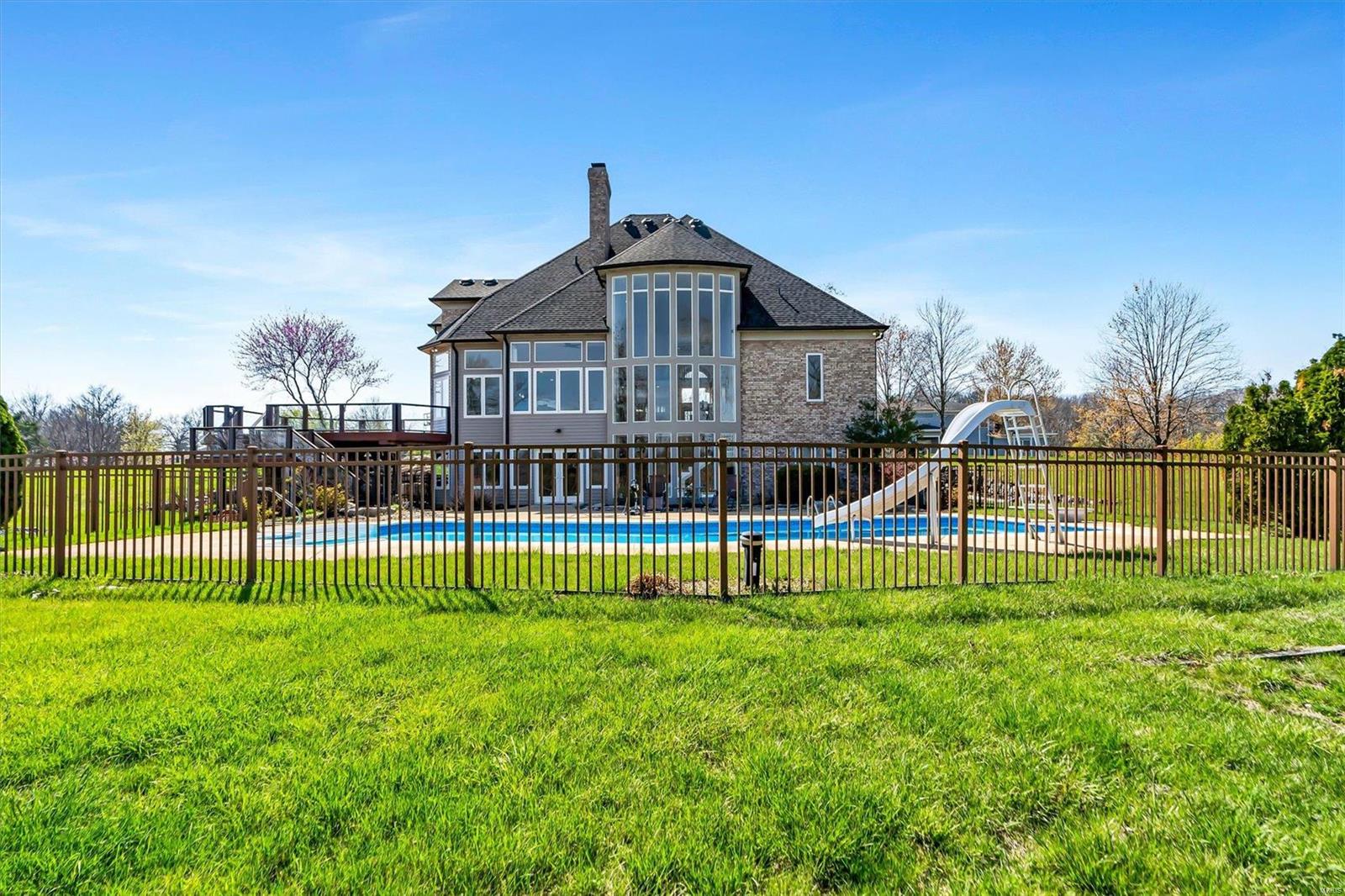 Mytyk Sub/Rosewind - Residential