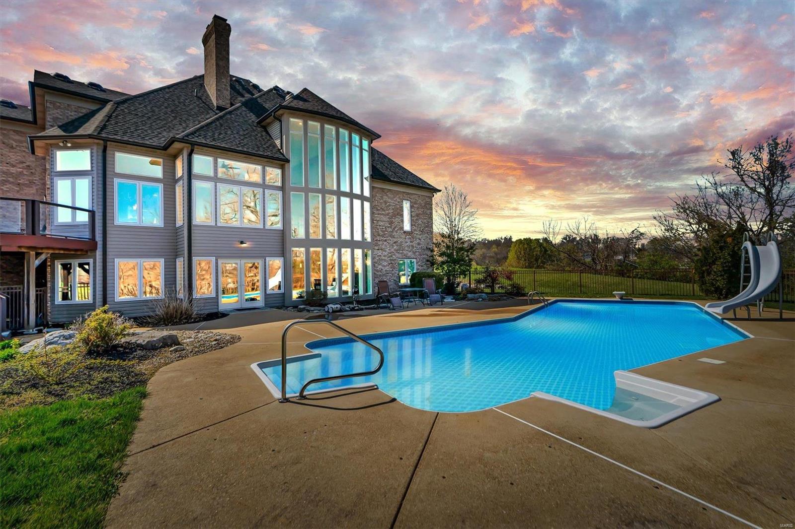 Mytyk Sub/Rosewind - Residential