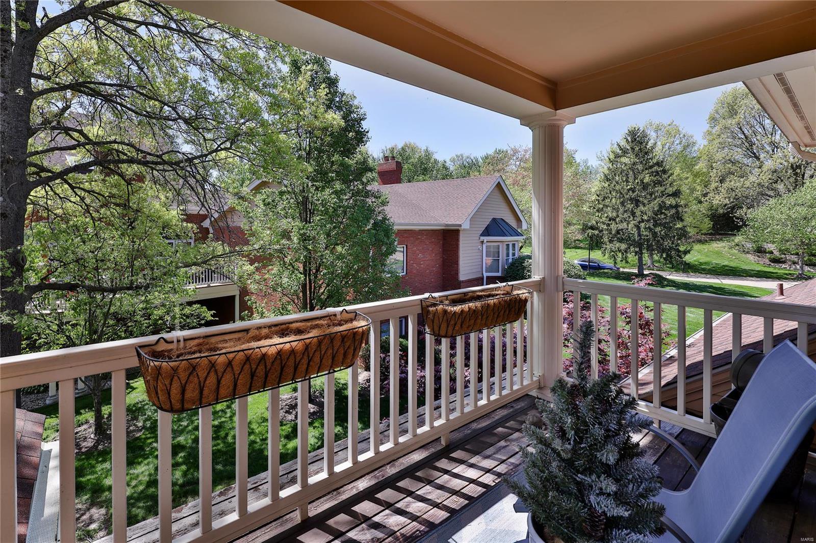 Carlyle One - Residential