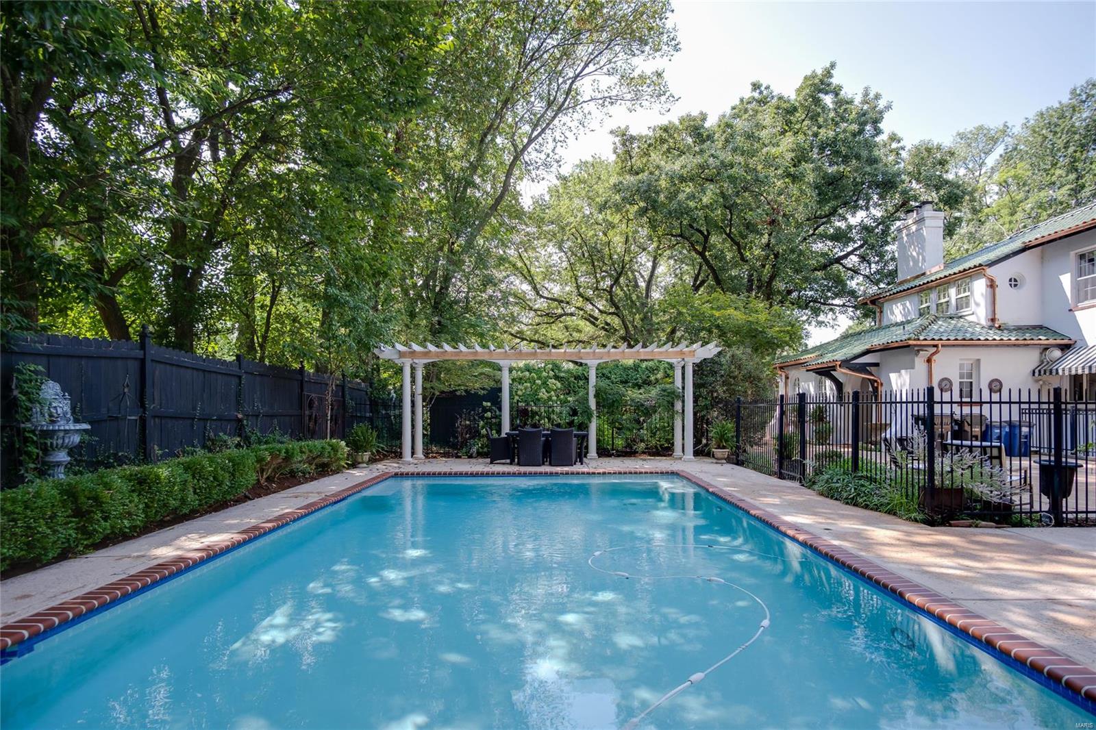 University Hills - Residential