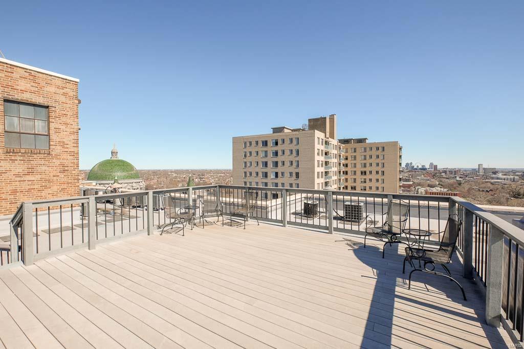 Pierre Chouteau Condo - Residential