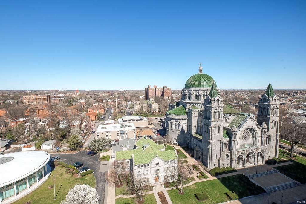 Pierre Chouteau Condo - Residential