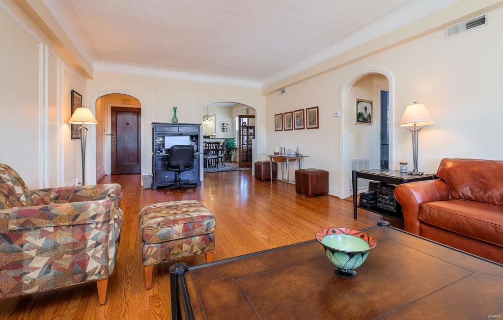 Pierre Chouteau Condo - Residential