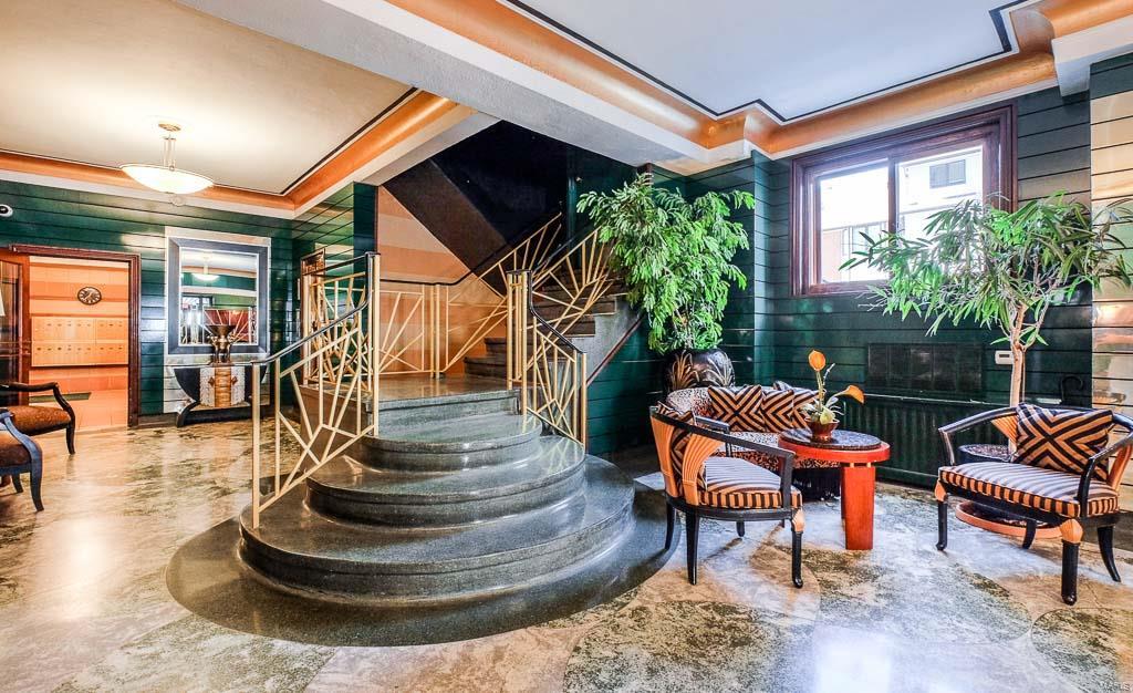 Pierre Chouteau Condo - Residential