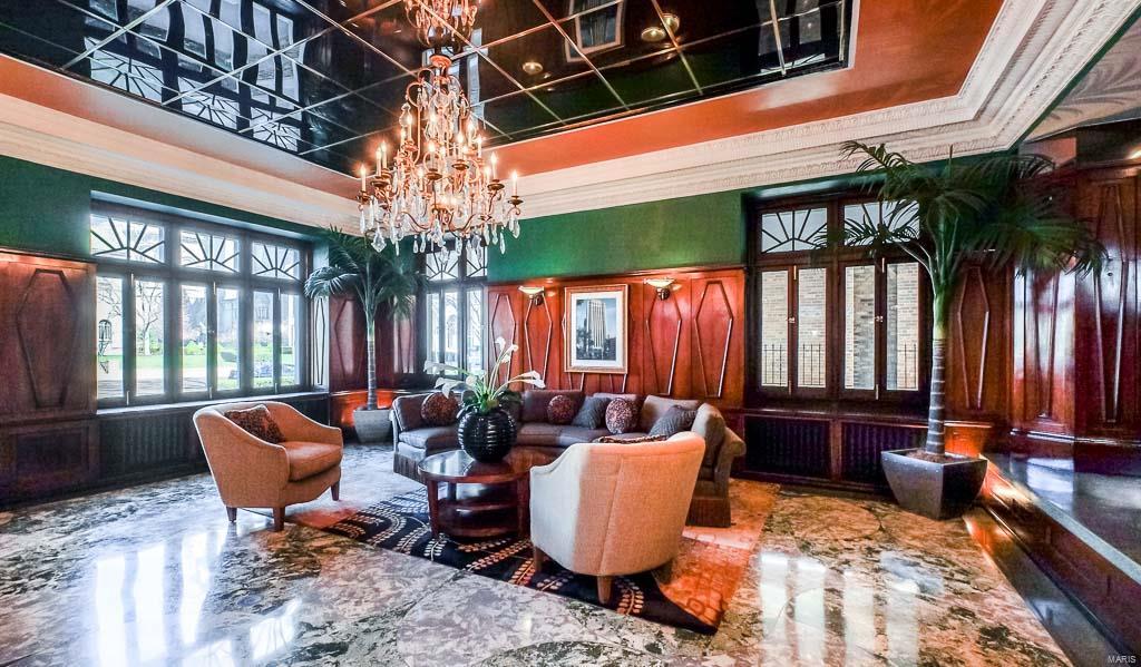 Pierre Chouteau Condo - Residential