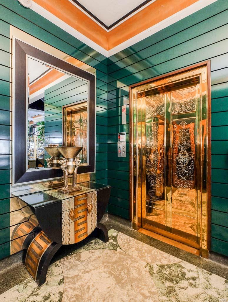 Pierre Chouteau Condo - Residential