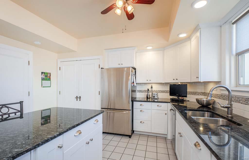 Pierre Chouteau Condo - Residential