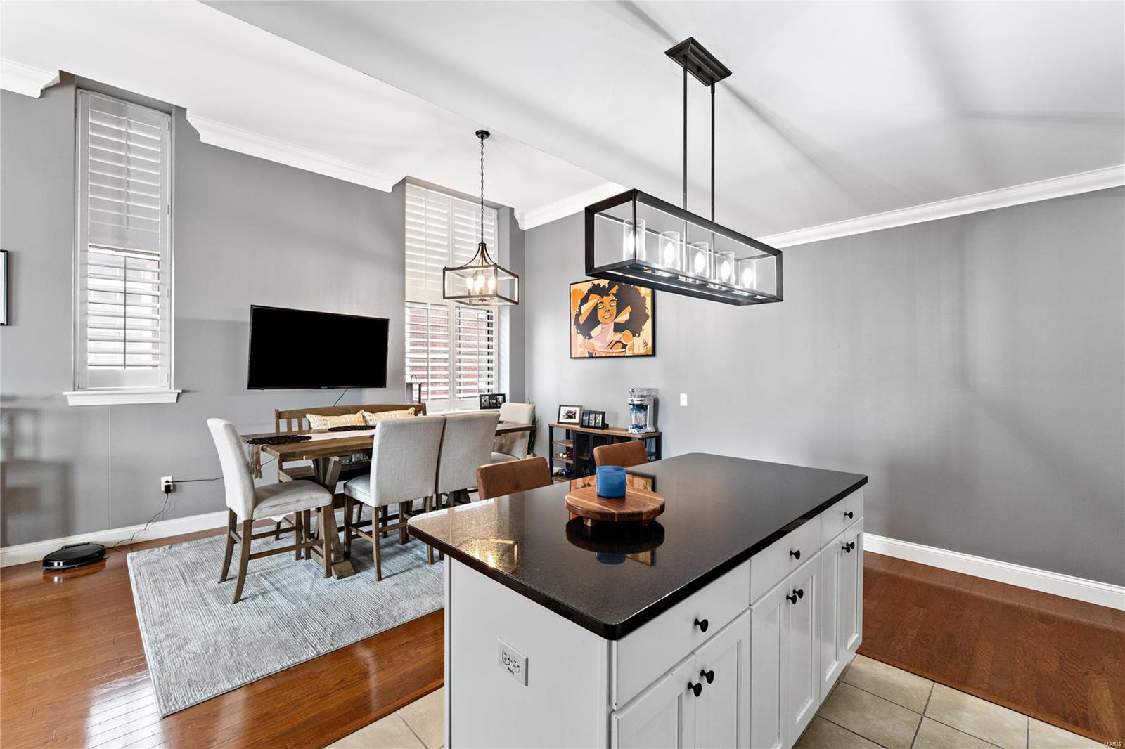 1515 Lafayette Avenue 401