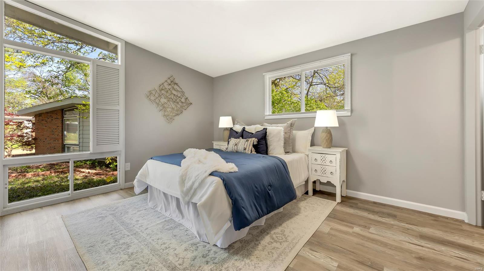 Florissant, Missouri 63033, United States, 3 Bedrooms Bedrooms, ,2 BathroomsBathrooms,Residential,Active,94440