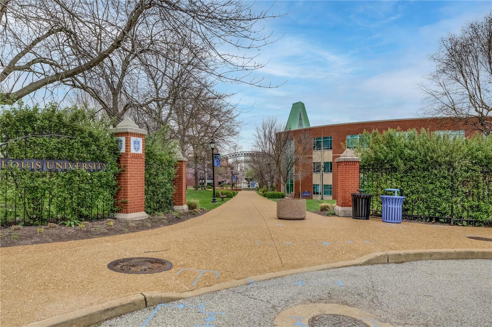 University Commons 01 - Residential