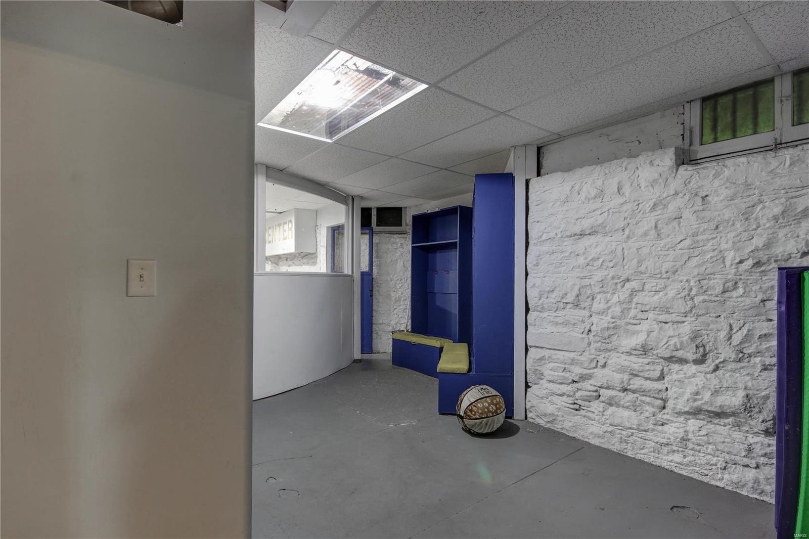 Lindells Add 02 - Residential