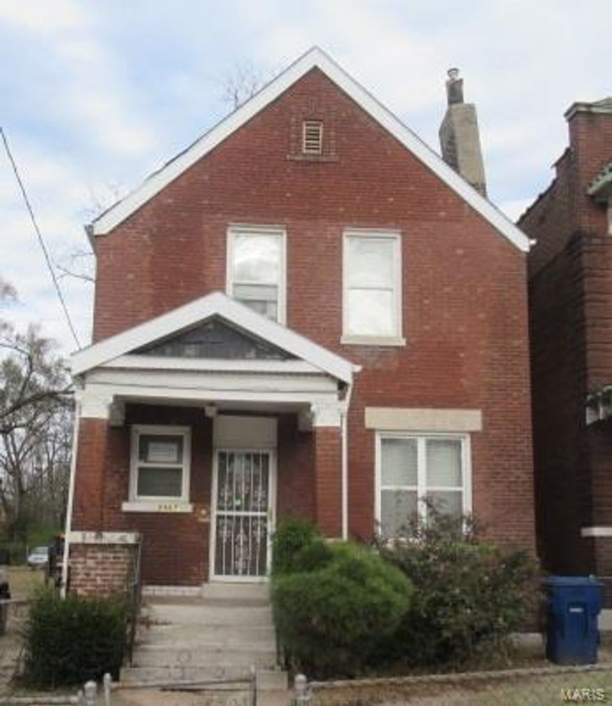 This 2 story home is a must see! It features 3 bedrooms, 1 bathroom, fenced in backyard, 2 fireplaces and so much more. Hurry this will not last long at this great price. SpecialListingConditions: Foreclosure