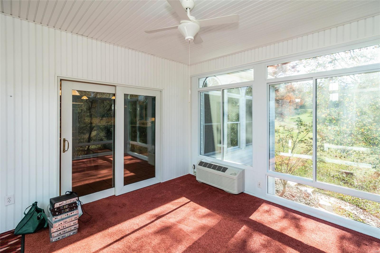 Keller Manor - Residential