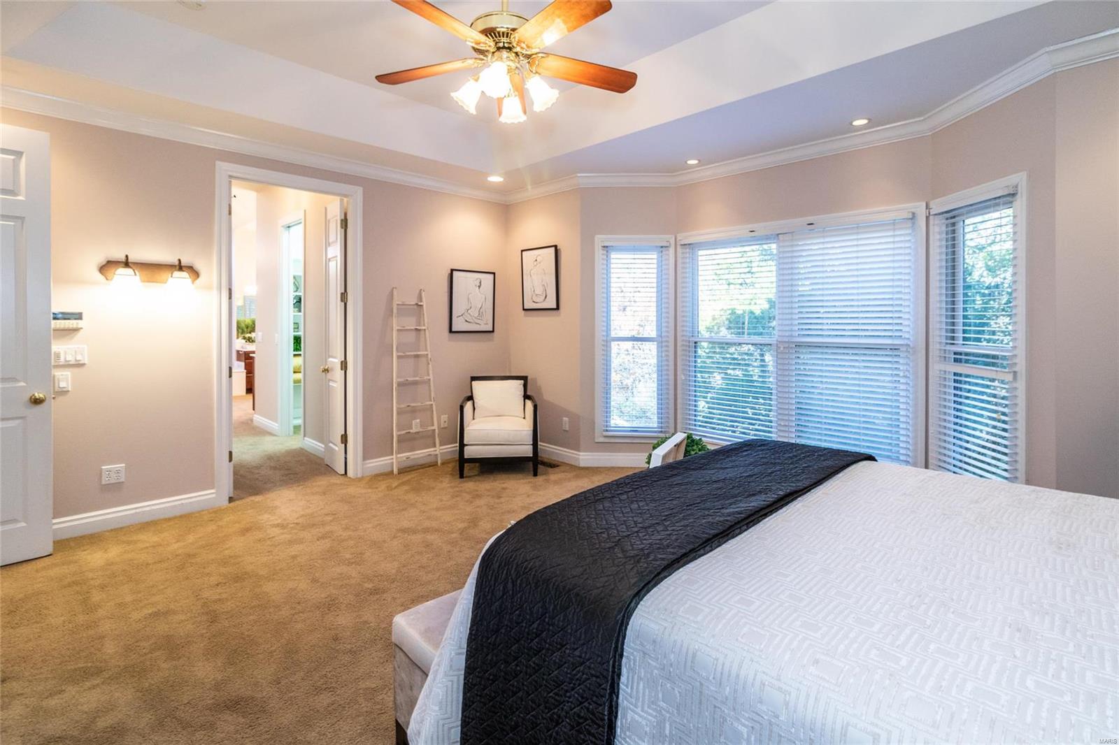 Keller Manor - Residential