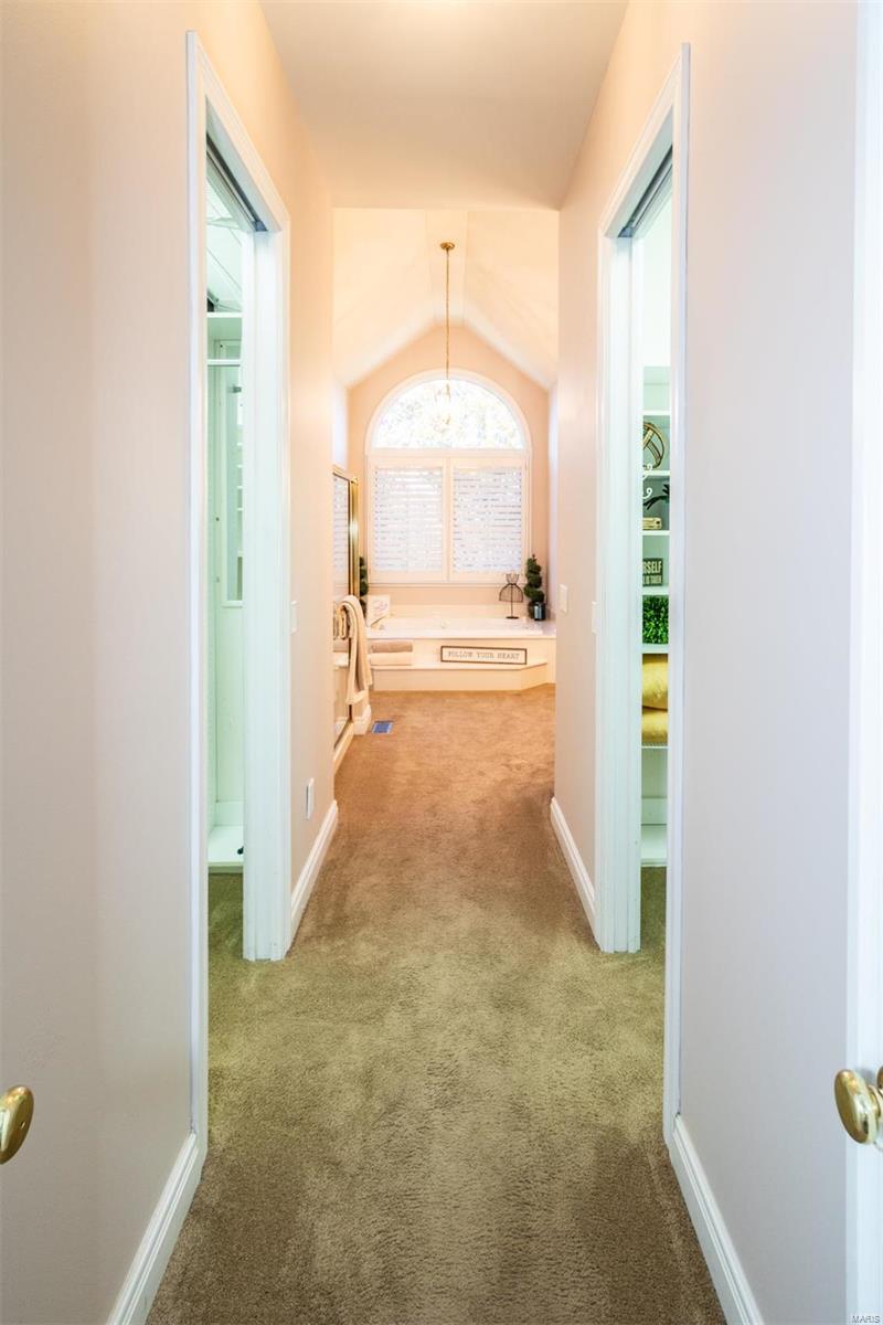 Keller Manor - Residential