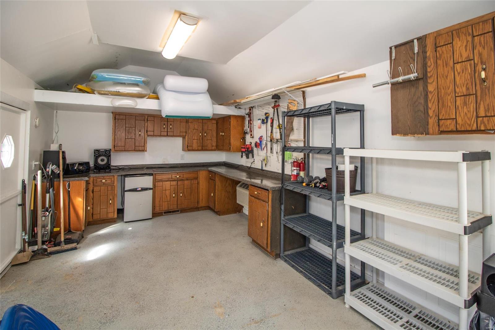 Keller Manor - Residential