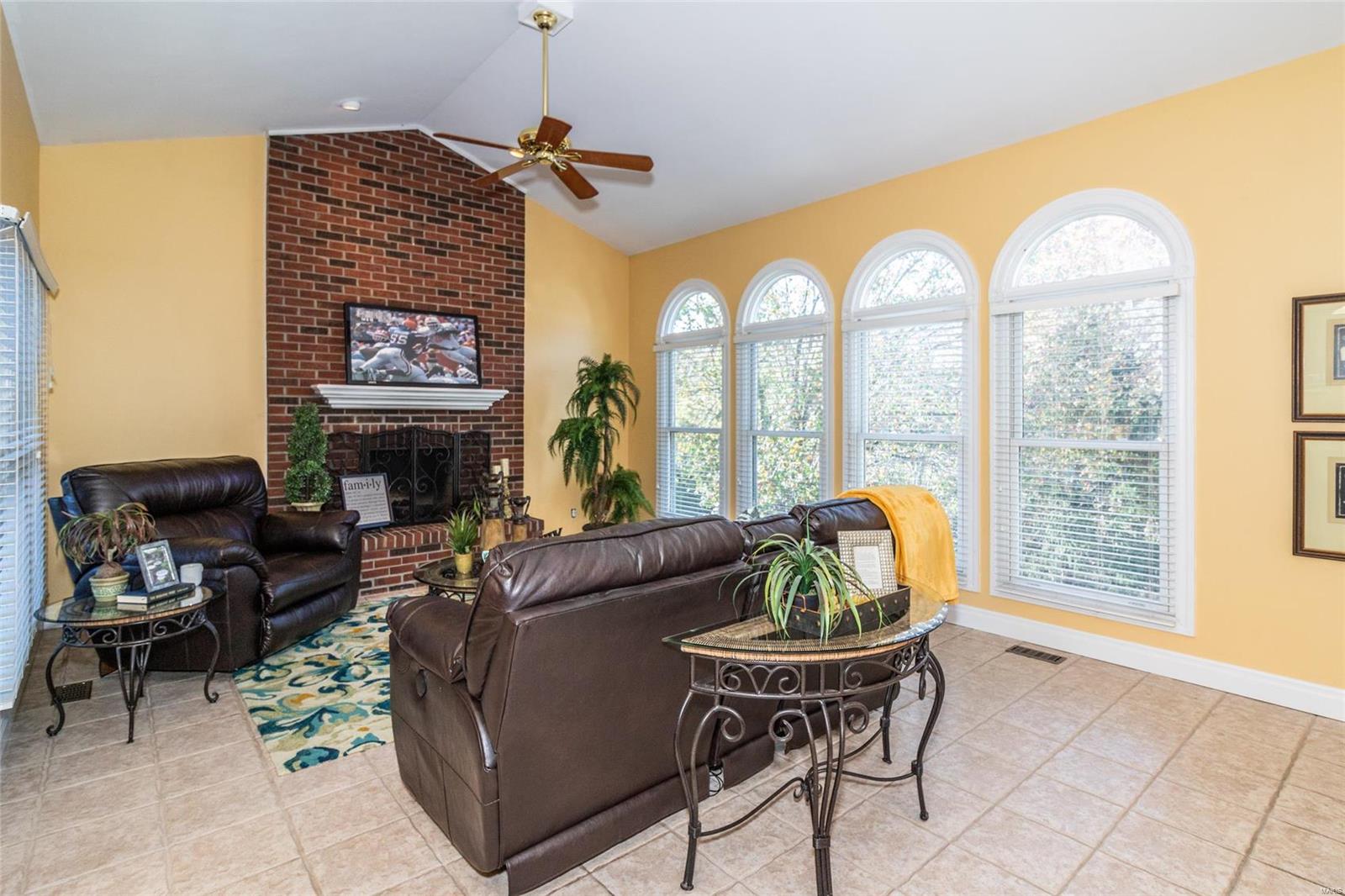 Keller Manor - Residential