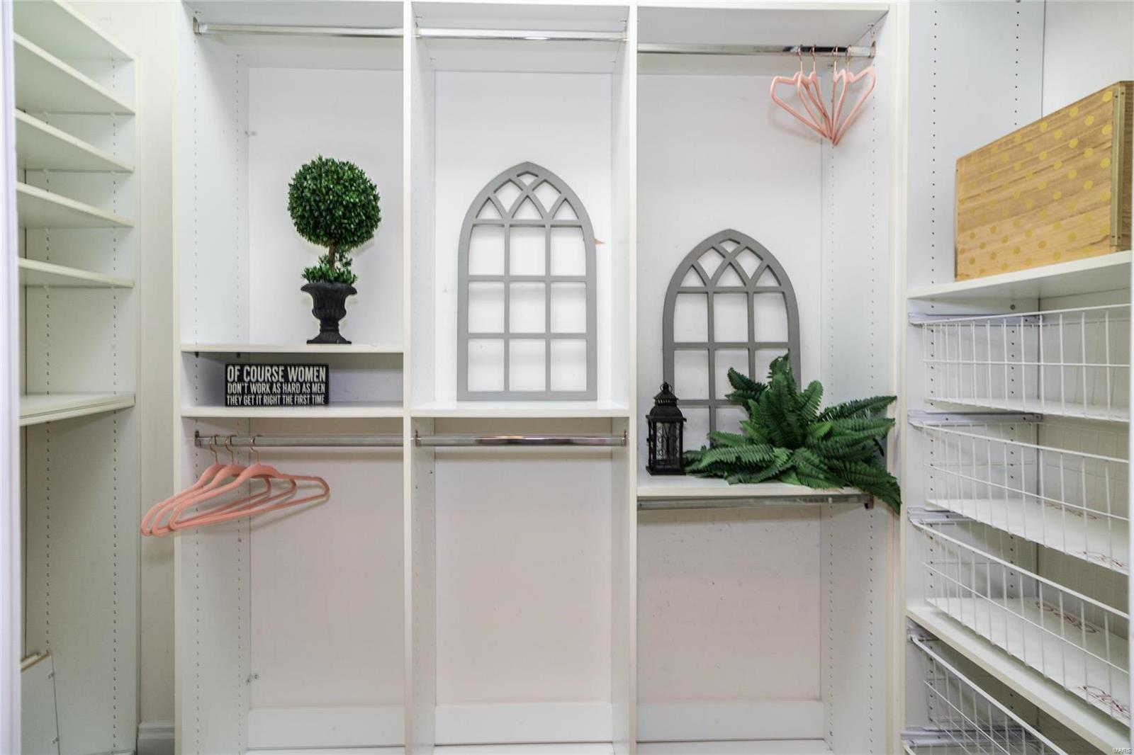 Keller Manor - Residential