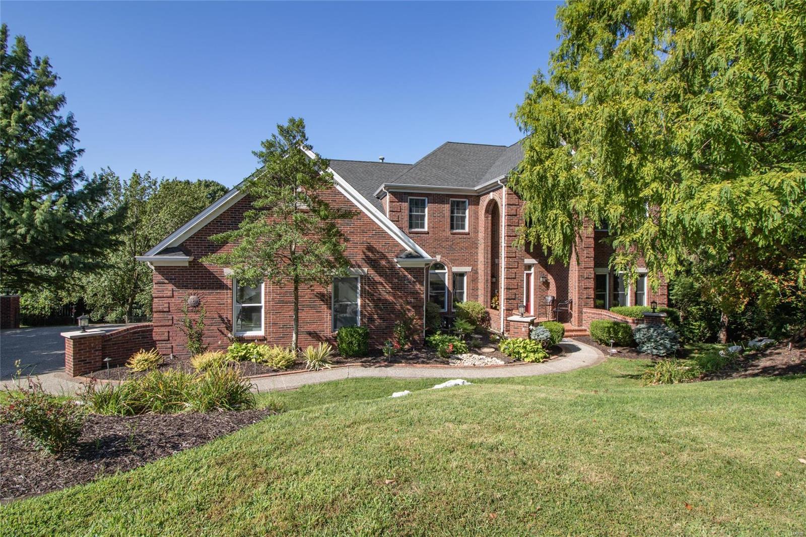 Keller Manor - Residential