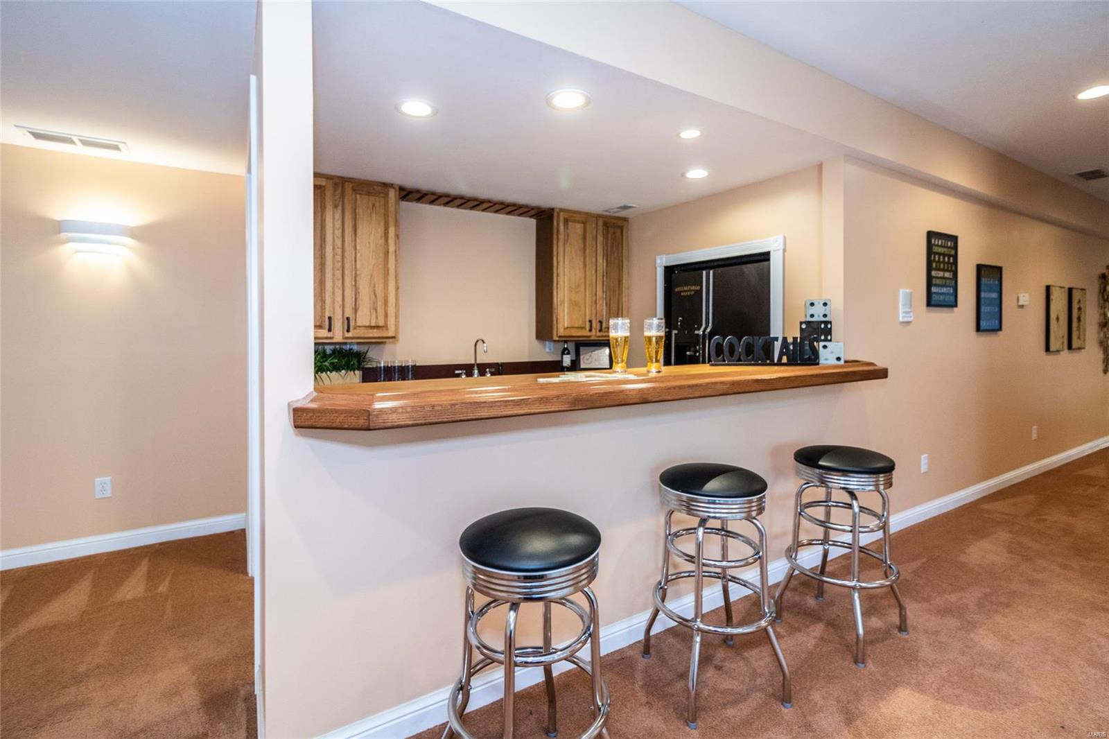 Keller Manor - Residential