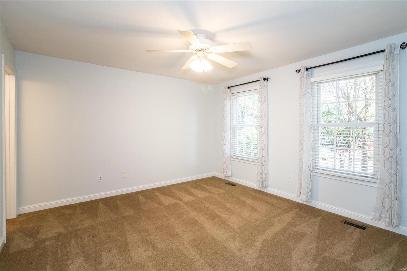 Keller Manor - Residential