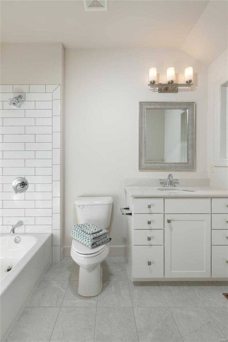 Conway Manor Two - Residential