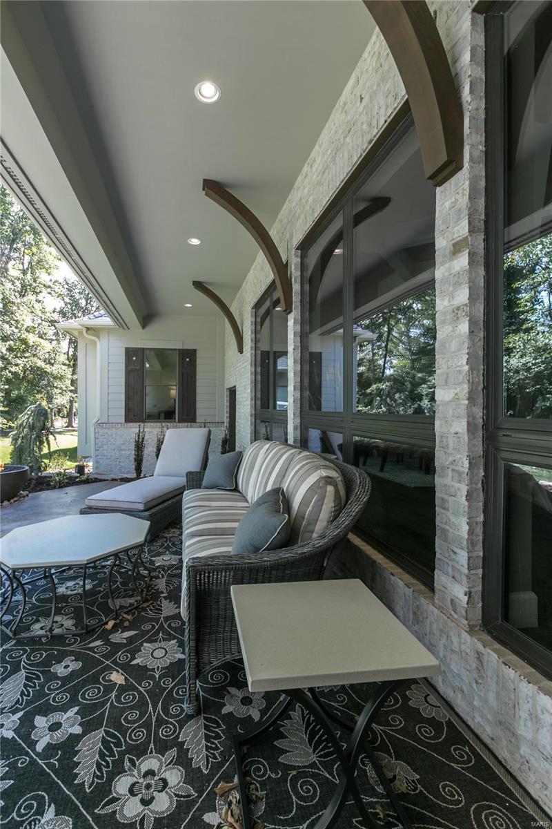 Conway Manor Two - Residential