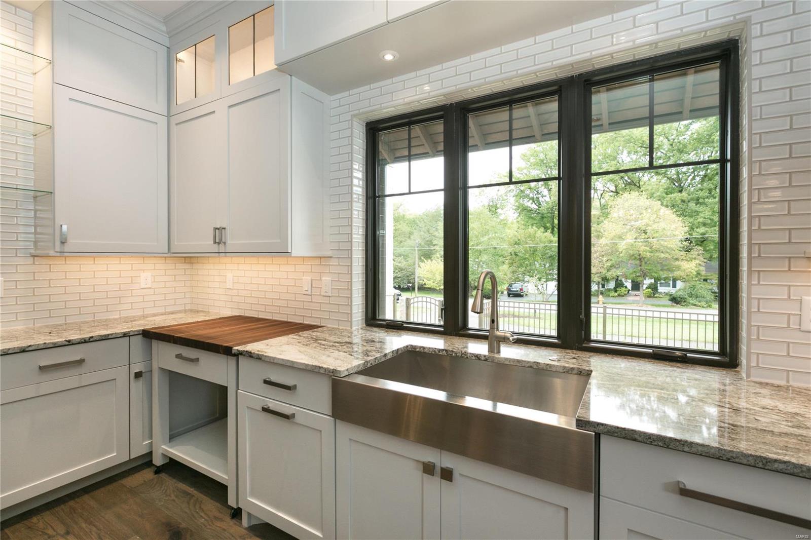 Conway Manor Two - Residential